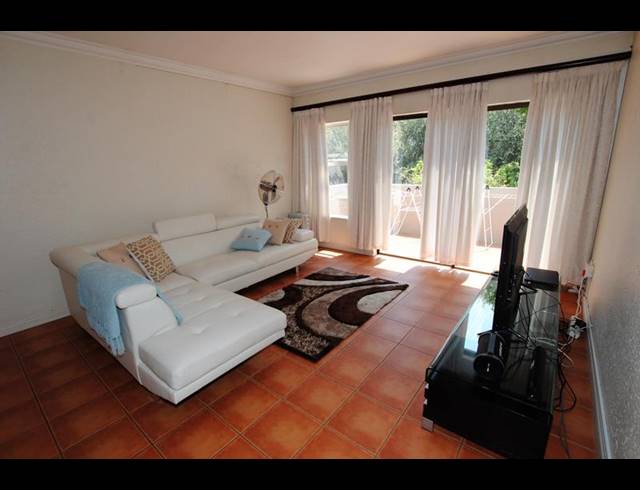 2 BEDROOM PROPERTY TO RENT IN RIVONIA